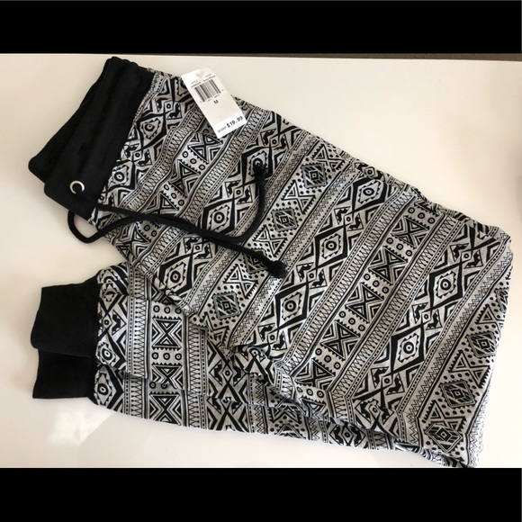 Aztec Joggers - Picture 1 of 3